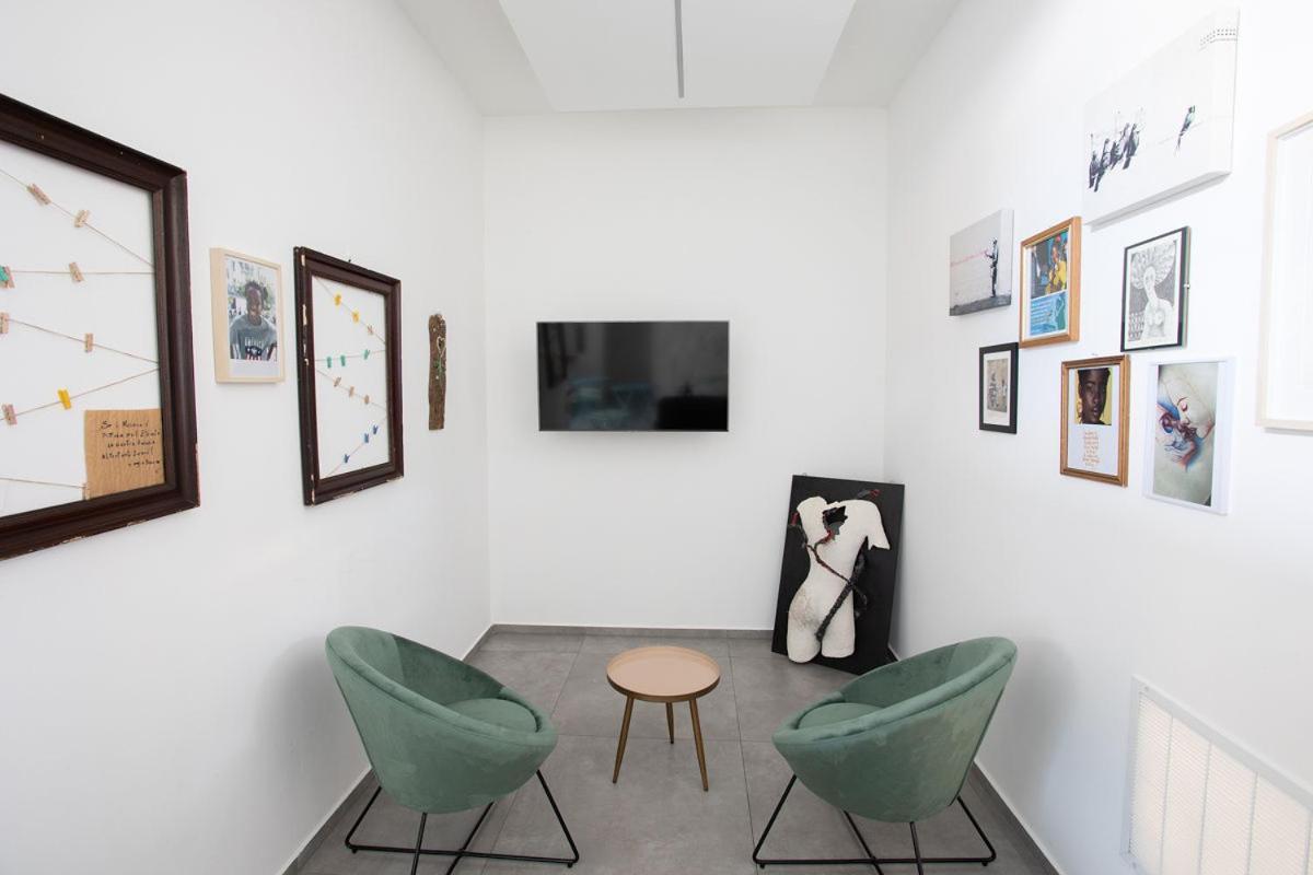 ホテル Little Square アローナ エクステリア 写真